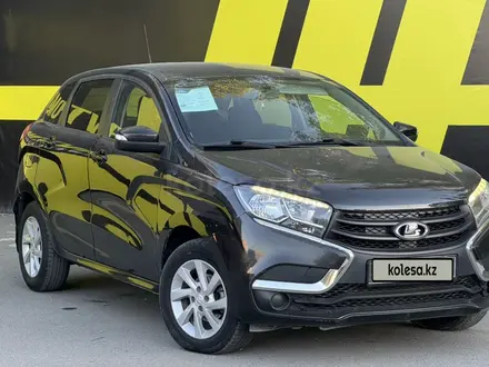 ВАЗ (Lada) XRAY 2017 года за 3 250 000 тг. в Семей