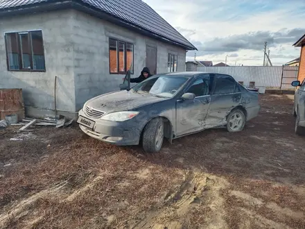 Toyota Camry 2002 года за 2 700 000 тг. в Актобе – фото 3