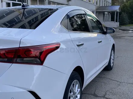 Hyundai Accent 2021 года за 9 500 000 тг. в Усть-Каменогорск – фото 9