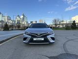 Toyota Camry 2020 года за 12 000 000 тг. в Алматы – фото 2