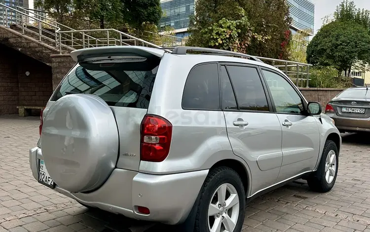 Toyota RAV4 2004 годаүшін5 800 000 тг. в Алматы