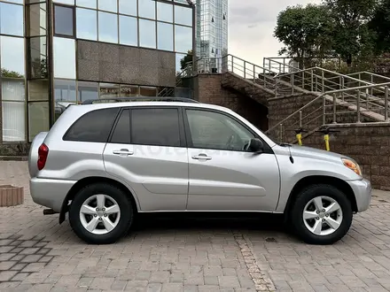 Toyota RAV4 2004 года за 5 800 000 тг. в Алматы – фото 5