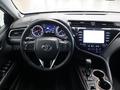 Toyota Camry 2020 года за 11 790 000 тг. в Астана – фото 15