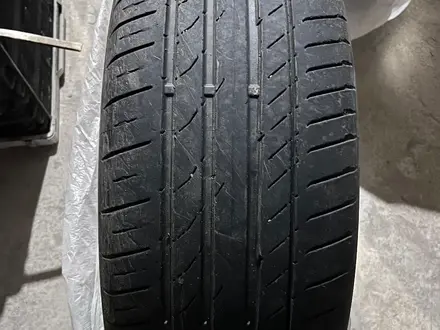 Шины летние Continental 235/55 R19 за 80 000 тг. в Алматы