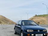 Volkswagen Golf 1993 года за 1 300 000 тг. в Шымкент