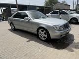 Mercedes-Benz S 320 1999 года за 4 500 000 тг. в Алматы