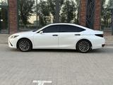 Lexus ES 250 2019 года за 18 500 000 тг. в Шымкент – фото 3