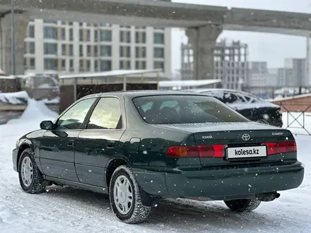 Toyota Camry 2001 года за 3 450 000 тг. в Астана – фото 11