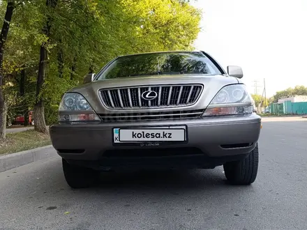 Lexus RX 300 2001 года за 6 600 000 тг. в Алматы – фото 12