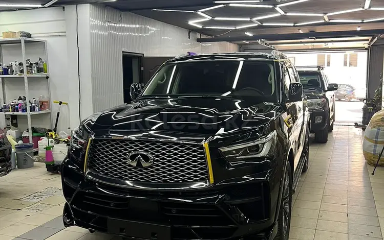 Infiniti QX80 2020 года за 24 000 000 тг. в Алматы