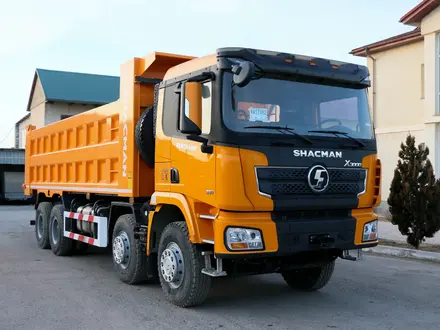 Shacman  X3000 Самосвал 40 тонн 2023 года в Атырау