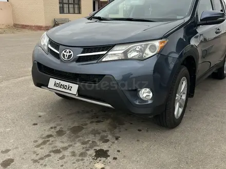 Toyota RAV4 2014 года за 7 500 000 тг. в Актау – фото 2