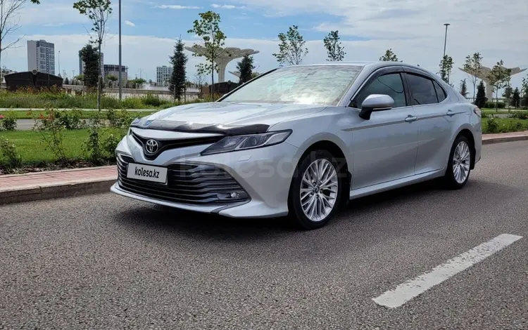 Toyota Camry 2019 годаfor12 400 000 тг. в Астана