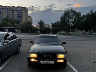 Audi 80