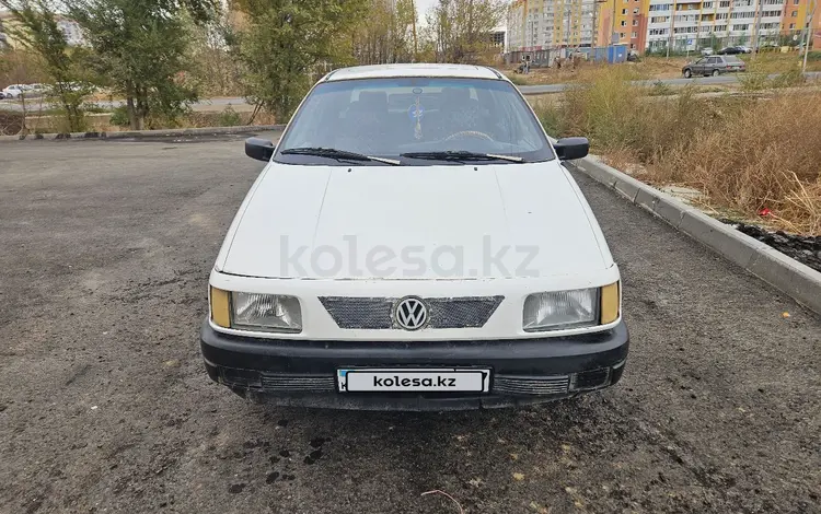 Volkswagen Passat 1993 годаfor800 000 тг. в Уральск