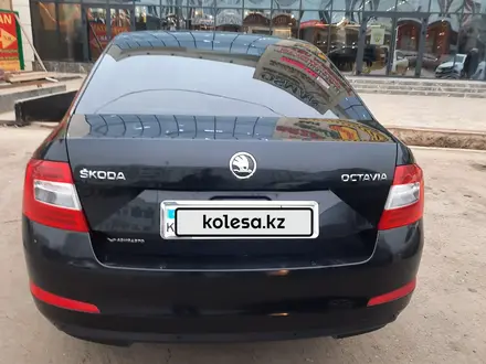 Skoda Octavia 2013 года за 4 500 000 тг. в Атырау – фото 4