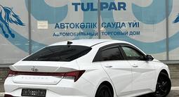 Hyundai Elantra 2022 года за 9 835 678 тг. в Усть-Каменогорск – фото 3