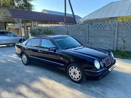 Mercedes-Benz E 230 1998 года за 3 000 000 тг. в Тараз – фото 2