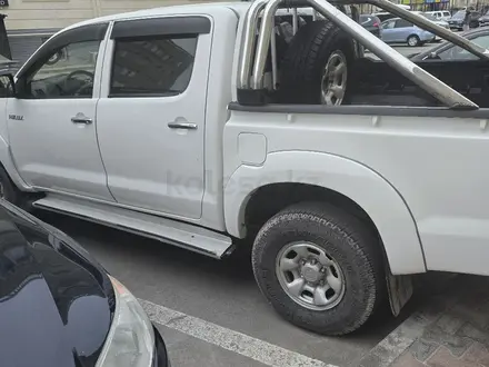 Toyota Hilux 2013 года за 9 000 000 тг. в Актау – фото 2