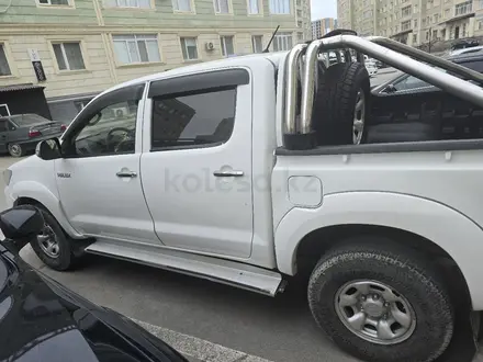 Toyota Hilux 2013 года за 9 000 000 тг. в Актау – фото 3