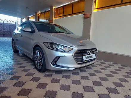 Hyundai Elantra 2018 года за 8 190 000 тг. в Тараз – фото 2