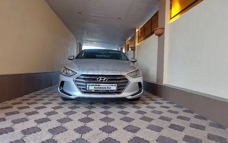 Hyundai Elantra 2018 годаүшін8 190 000 тг. в Тараз