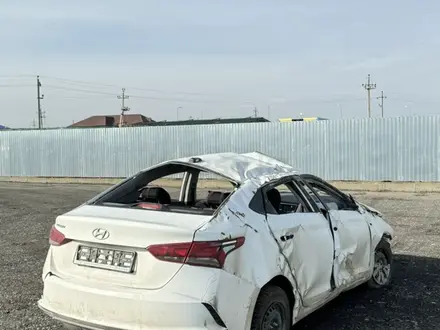 Hyundai Accent 2021 года за 5 555 555 тг. в Атырау – фото 3