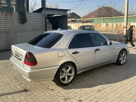 Mercedes-Benz C 240 1998 года за 3 700 000 тг. в Алматы – фото 7