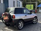 Toyota RAV4 1996 годаүшін2 500 000 тг. в Алматы