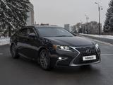 Lexus ES 250 2016 года за 14 500 000 тг. в Алматы – фото 3