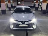 Toyota Camry 2020 года за 12 600 000 тг. в Алматы – фото 2