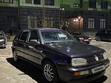 Volkswagen Golf 1997 года за 1 800 000 тг. в Шымкент – фото 2