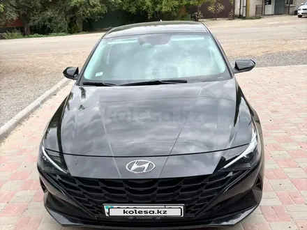 Hyundai Elantra 2022 года за 9 000 000 тг. в Актобе