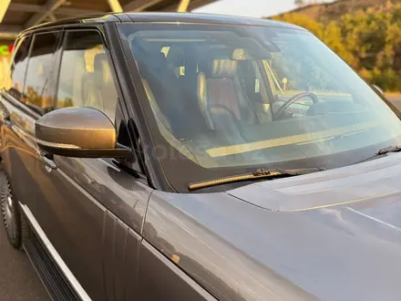 Land Rover Range Rover 2015 года за 21 000 000 тг. в Алматы – фото 19