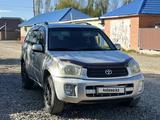Toyota RAV4 2004 годаүшін3 500 000 тг. в Актобе – фото 4