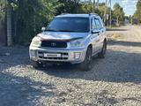 Toyota RAV4 2004 годаүшін3 500 000 тг. в Актобе – фото 3