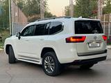 Toyota Land Cruiser 2024 года за 48 000 000 тг. в Уральск – фото 4