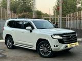 Toyota Land Cruiser 2024 года за 48 000 000 тг. в Уральск – фото 2