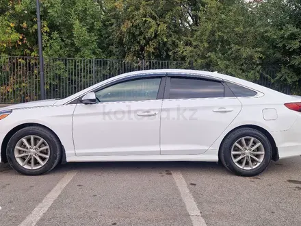 Hyundai Sonata 2019 года за 8 500 000 тг. в Шымкент – фото 2