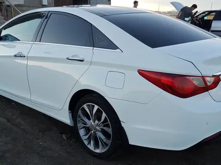 Hyundai Sonata 2010 года за 6 000 000 тг. в Жетысай – фото 6