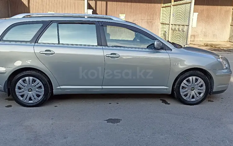 Toyota Avensis 2004 годаүшін4 600 000 тг. в Тараз