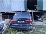 Volkswagen Sharan 1999 года за 800 000 тг. в Сарыагаш