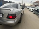 Mercedes-Benz E 280 1994 года за 2 200 000 тг. в Алматы – фото 4