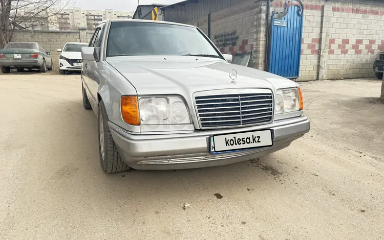 Mercedes-Benz E 280 1994 года за 2 200 000 тг. в Алматы