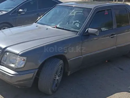 Mercedes-Benz E 200 1995 года за 2 000 000 тг. в Кызылорда