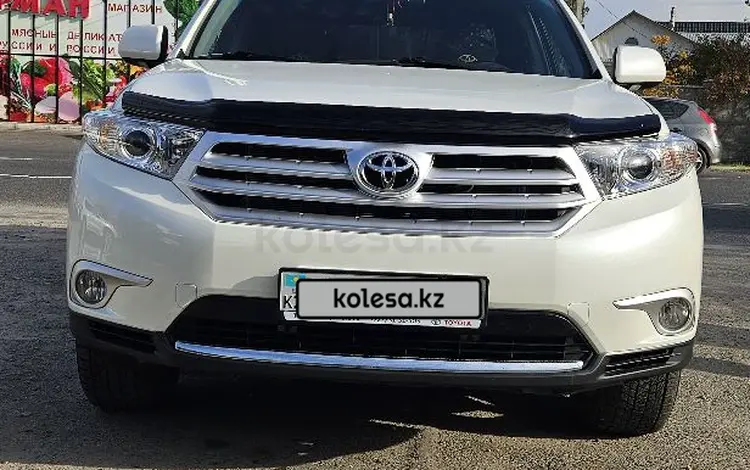 Toyota Highlander 2012 годаfor13 500 000 тг. в Тараз