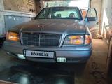 Mercedes-Benz C 200 1994 годаүшін950 000 тг. в Уральск – фото 2