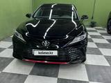 Toyota Camry 2021 года за 15 800 000 тг. в Астана