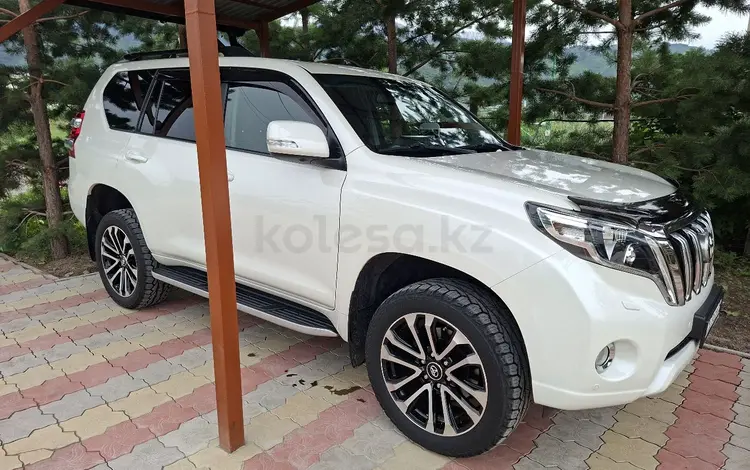 Toyota Land Cruiser Prado 2017 годаүшін27 150 000 тг. в Алматы