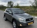 Toyota RAV4 2007 года за 7 100 000 тг. в Караганда – фото 2